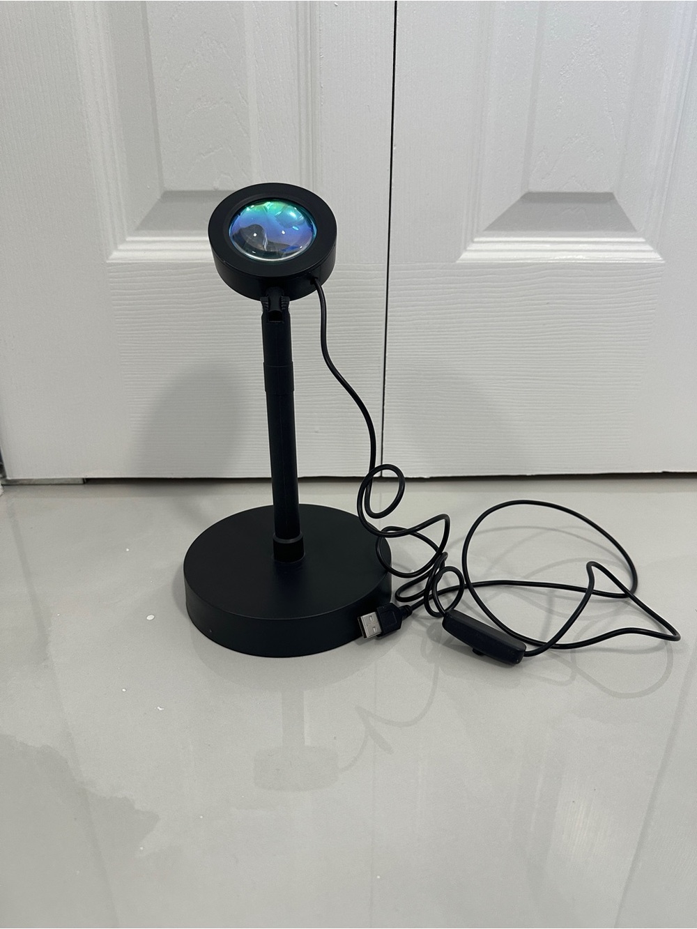 Room 2 Room Sunset Lamp Black Adjustable Head